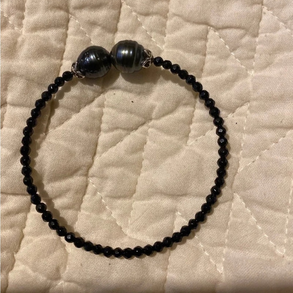 Tahitian Black Pearls with Black Spinel Bracelet